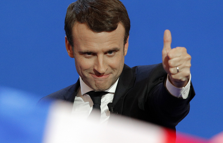 France's Macron urges France's Macron urges